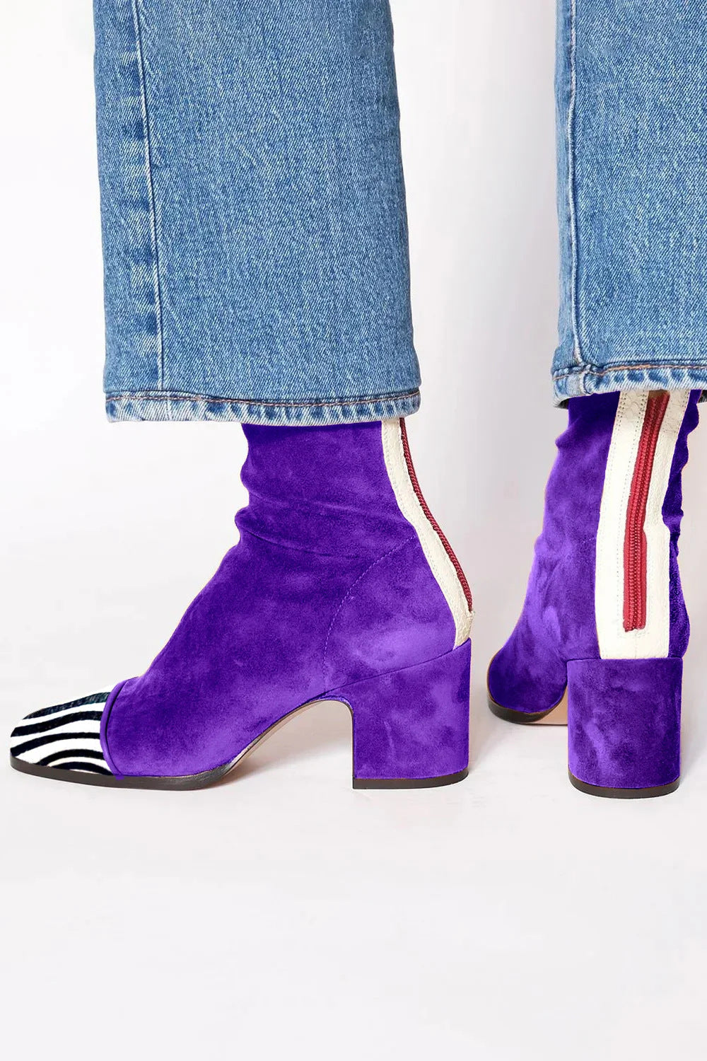 VICTORIA║Botas de tacón de punta cuadrada